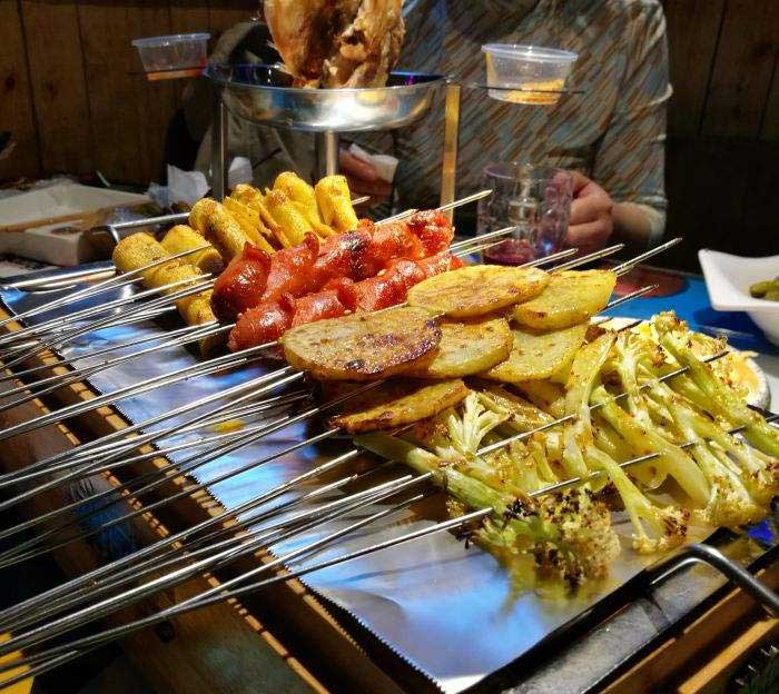 西昌镇音乐烧烤吧